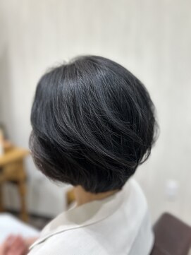 エルフォート(L.FORT) ナチュラルショートボブ