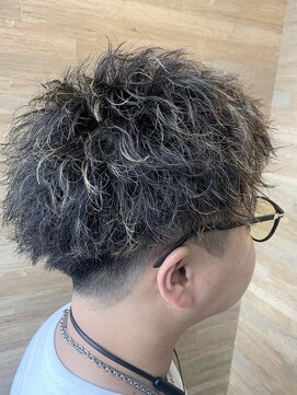 ヴィー ヘアー ファッション バー(VII hair.fashion.bar) ツイスパ
