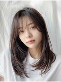 美髪ブルーブラックワイドバング外ハネボブ