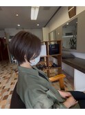 ショートボブ