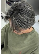 イーラ 2d(era)&nbsp;センターパート/メッシュ/刈り上げ/メンズ/パーマ/短髪