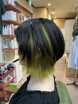 ピエスデシュブー(piece des cheveux) 蛍光ライムグリーンのインナーカラー