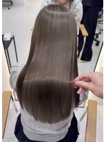 ジーナ 博多筑紫口(Zina)&nbsp;【輝士】赤み消しグレージュカラー×髪質改善トリートメント