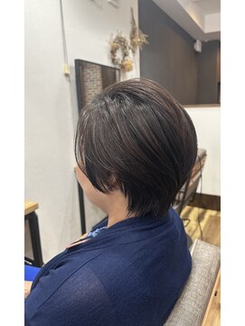 ピリナ(Pilina) レディースショートスタイル【門前仲町/越中島/月島/大人女性】