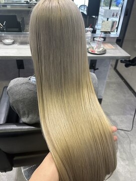 メゾンセブンルックス 宇都宮簗瀬店(Maison 7LOOKS) ホワイトミルクティー《平畑》