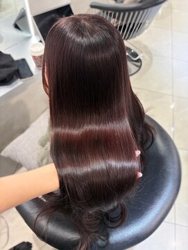 ユーフォリア 池袋東口駅前店(Euphoria) 【Euphoria MITSUKI】深みレッドのワインレッドカラー☆