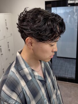 ウォルト(walt) 毛流れニュアンスパーマ 大人の束感ショート