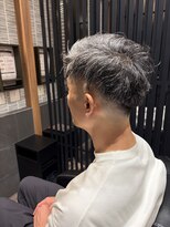 スカイ ビューレックス 丸の内店&nbsp;ツーブロックスキンフェードアップバングノーパート