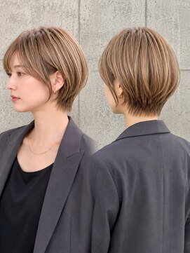 リトマス 二子玉川(litmus) ミルクティーベージュ　ショート　ブリーチ　シースルーバング