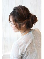 シエル(hair terrace Ciel)&nbsp;ねじりアップスタイル