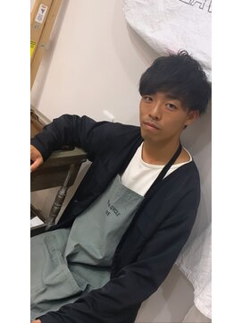キンヘアストア(KIN hair store) **men's rough short**山田拓也