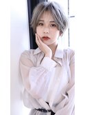 大人クールなくびれショート