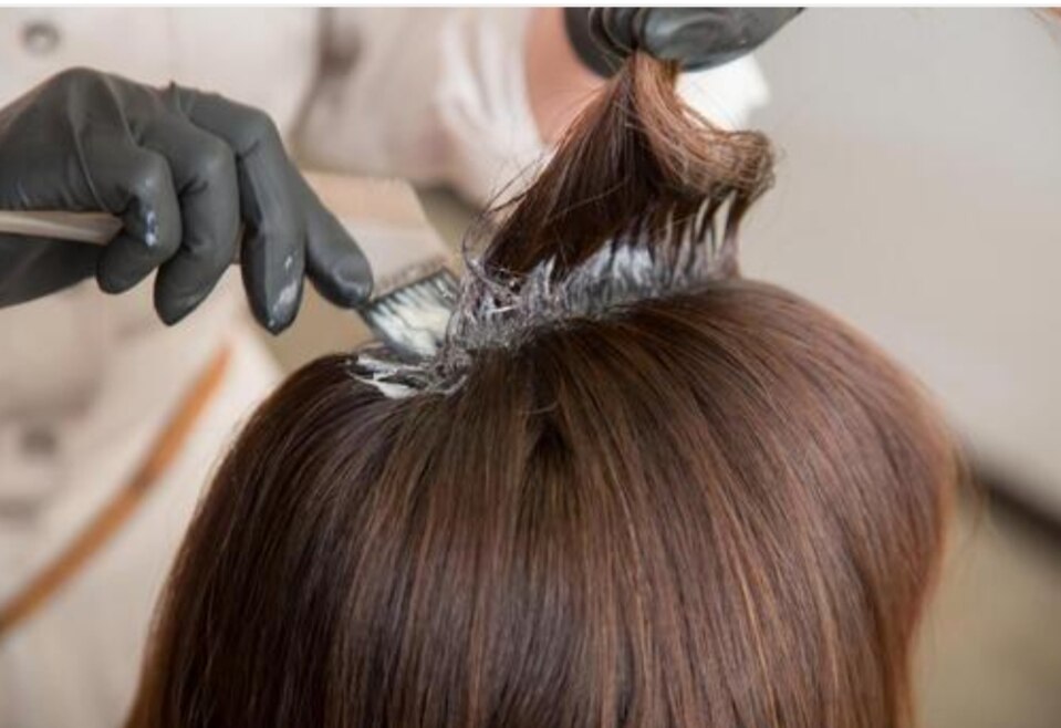 【リタッチにはこちら♪】カット+リタッチ(白髪染め)+艶トリートメント￥6500