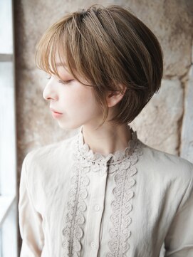 カライング(ing) 大人可愛い20代30代40代黒髪前下がりショートボブ丸みショート◎