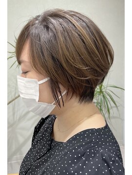 リム(RiM) 小顔カットクールショートグレーベージュショートヘア黒髪