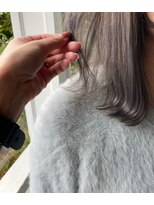 ダスティ穂高店&nbsp;グレージュインナーカラー〇ハイトーン〇ブリーチカラー