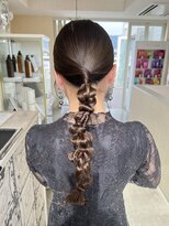 ゼロ(ZERO)&nbsp;タイト編み下ろしヘア♪