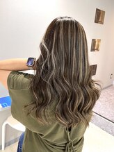 【ダメージを94％削減の最先端ブリーチサプリ】ファイバープレックスケアブリーチを使用♪[ブリーチ/小平]