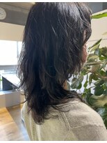 ヒクルーム(HIQU ROOM)&nbsp;黒髪/ロング/パーマスタイル