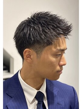 ドルクス 上野店(Dorcus) ツーブロックビジネススタイル　アップバング