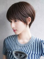 カライング(ing) 大人可愛い20代30代40代黒髪前下がりひし形小顔ボブ丸みショート