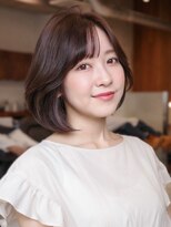 ヴィヴィッド オモテサンドウ(ViViD omotesando)&nbsp;顔周りカット 丸みボブ ブラウンカラー 20代30代 透明感