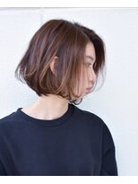 キアラ(Kchiara) 前下がりショートボブ/とろみ