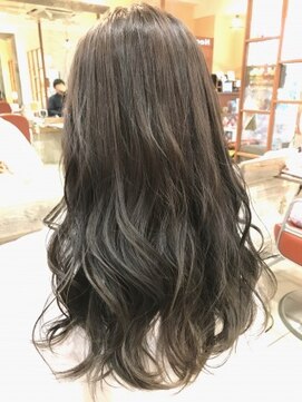 ネオリーブ コパン 鶴見店(Neolive copain) ブルーグレージュで誰でも透明感カラー  neolivecopain