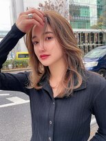 ロンドローズ 名古屋(Lond damaskRose)&nbsp;髪質改善 ショートボブ インナーカラー 韓国風 前髪カット 小顔