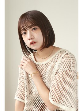 エクリ 麻布十番(equri) 大人ナチュラルボブ