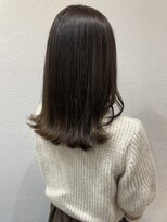 フェリア 梅田(FERIA)&nbsp;【梅田　茶屋町】ペールベージュ×オリーブ