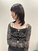 ウニレ バイ センス(unire by sense)&nbsp;【レイヤーカット】ダークグレージュカラーとウルフレイヤー