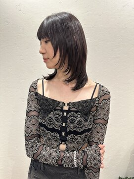 ウニレ バイ センス(unire by sense) 【レイヤーカット】ダークグレージュカラーとウルフレイヤー