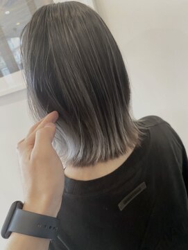 ミトン(mi-temps) バレイヤージュ