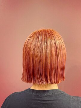 キタロウ (kitaro) Wカラーで透明感のあるヘアに！