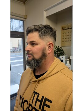 サンライズ(SunRise) 三浦/横須賀/メンズカット /パーマ/バーバー/フェード