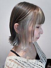 サラ(sara) ボブフェイスフレーミングイヤリングカラー
