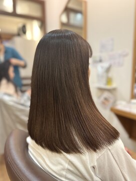 フリージア(freesia) 髪質改善/ニュアンスカラー/縮毛矯正