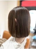 マットアッシュ系カラーボブ