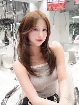 レディアル 渋谷(REDEAL) 韓国ヘア/ブリーチ/暖色カラー/ワンホン【レイヤー/渋谷】