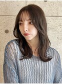 韓国くびれミディアムレイヤーボブ