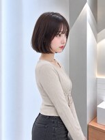 フォト 新宿三丁目(foto)&nbsp;髪質改善縮毛矯正地毛風ストレート切りっぱなしボブ