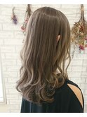 ミルクティーベージュ×ゆるふわレイヤー