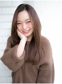 ロングスタイルで艶感アップ