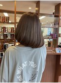 肩くらいのボブ