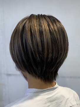 スタンス(stance) ハイライト光るクールショートスタイル