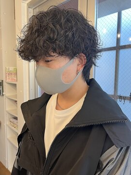 バイフィフス 原宿/表参道(by fifth) ◇波巻きスパイラルパーマ 韓国ヘア テテ マッシュウルフ