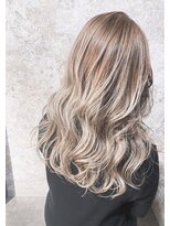 ティエラ 西新店(TIERRA)&nbsp;ハイトーンカラーグラデーションゴールド×ホワイトミルクティー