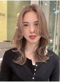 韓国風レイヤースタイル　ミルクティーカラー