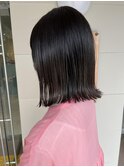 肩下ボブオリーブグレージュ